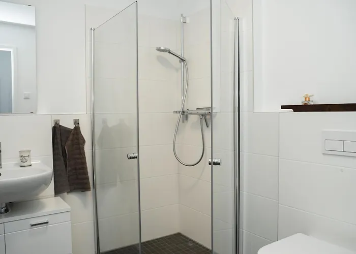 - Neuwertig Und Modern Im Herzen Bremens!